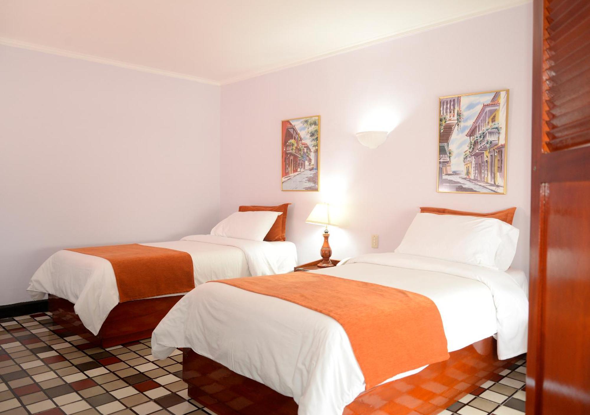 Hotel Bahia Cartagena Quarto foto